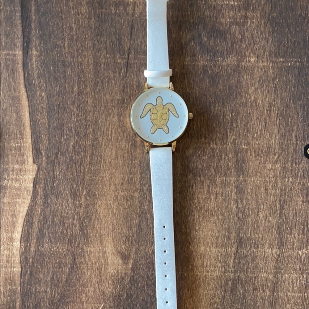 Watch - Picture 3 of 3